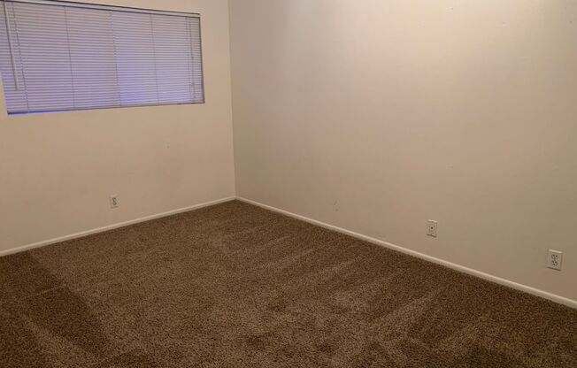 2 beds, 1.5 baths, $1,345, Unit # 115