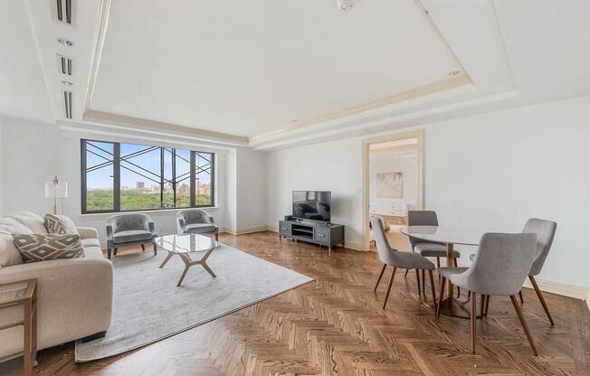 2 beds, 2 baths, $15,000, Unit 2101