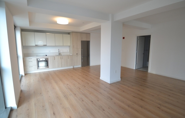 3 beds, 2 baths, 1,263 sqft, $6,850, Unit 829