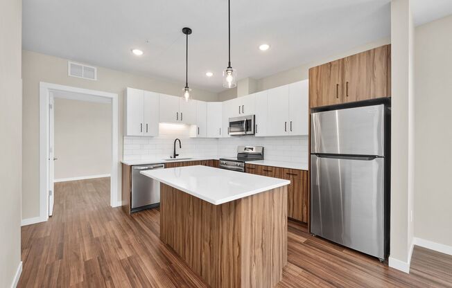 2 beds, 2 baths, 1,168 sqft, $1,900, Unit 301