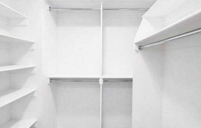 2 beds, 2 baths, $5,990, Unit 402