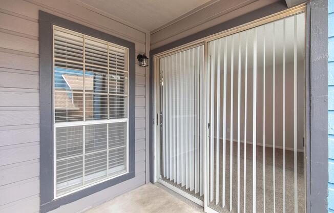 1 bed, 1 bath, 607 sqft, $879