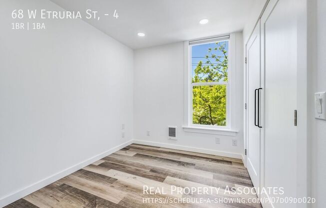 68 W ETRURIA ST