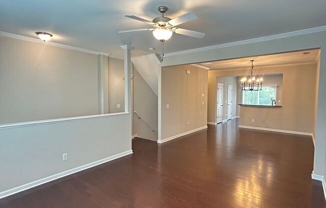 Stunning 3 bedroom Townhouse!