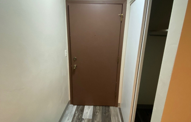 1 bed, 1 bath, 552 sqft, $750, Unit DB1-18