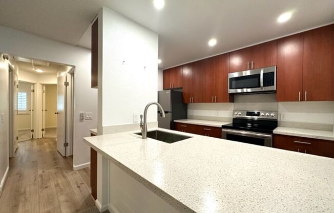 2 Bedroom, 2 Bathroom, 2 Parking (Mililani Mauka)
