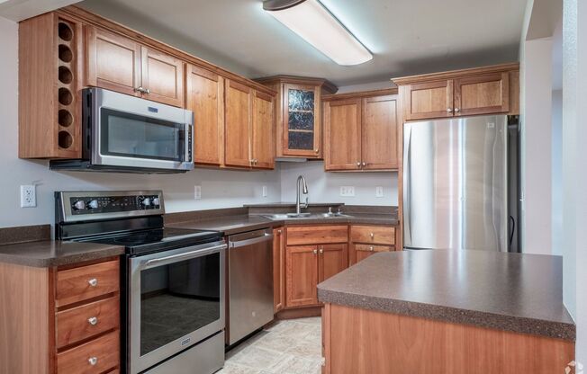 3 beds, 1.5 baths, 1,080 sqft, $2,150, Unit 22A