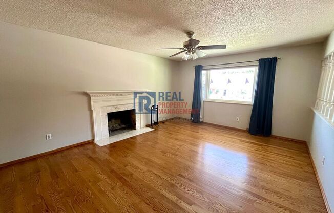 4105 TUMBLEWEED DR