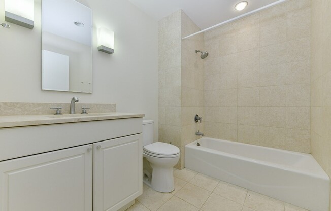 1 bed, 1 bath, 604 sqft, $3,100, Unit 905