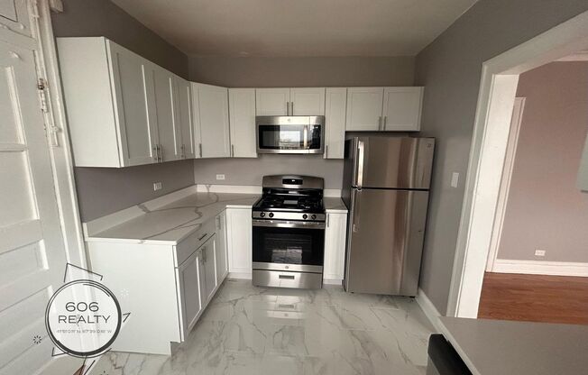 1 bed, 1 bath, $1,650, Unit 4664-3R