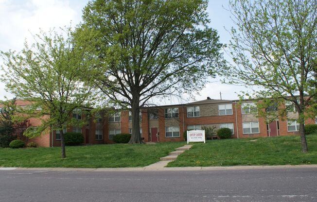 2 beds, 1 bath, 830 sqft, $840, Unit 1610D