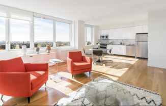 2 beds, 1 bath, $5,540, Unit 2108