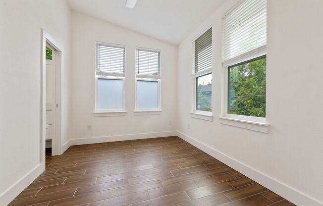 4416 Rosedale Avenue