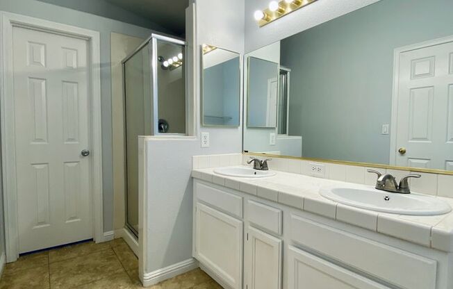 3 beds, 2 baths, $2,275