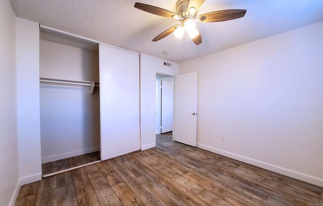 2 beds, 2 baths, $2,025, Unit 1043-F