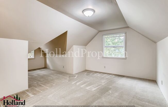 2 beds, 1 bath, $2,145