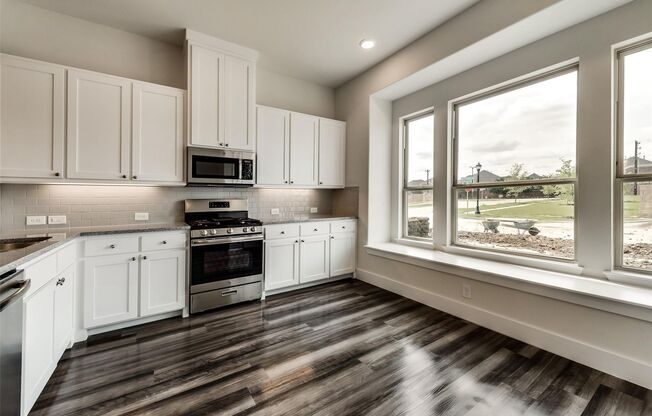 New Townhome in Frisco!