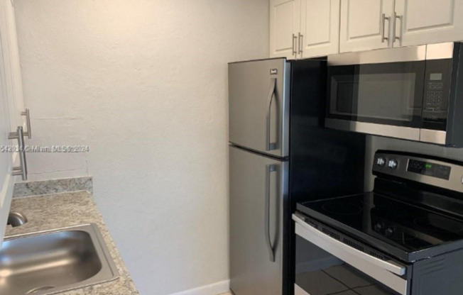 2331 Adams LLC