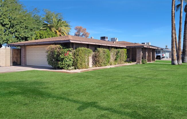 Amazing home, Awesome space, Well manicured front and backyard!