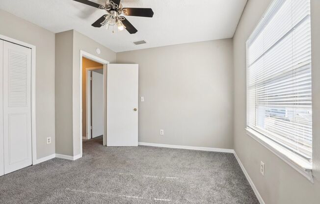 2 beds, 1 bath, 950 sqft, $1,399, Unit 6232-07 (L)