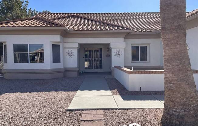 14107 W WAGON WHEEL DR