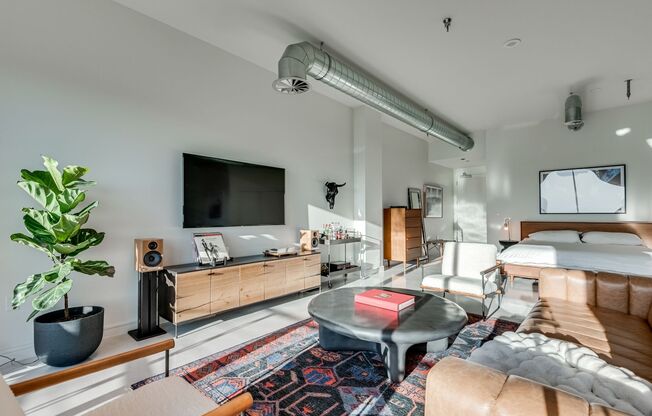 Newport Lofts 1502