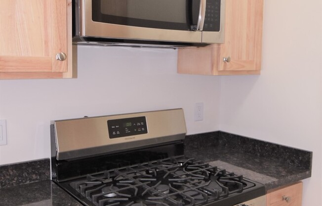 Studio, 1 bath, $1,695, Unit 109