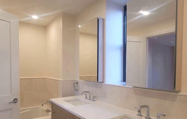 6 beds, 4.5 baths, 6,000 sqft, $55,000, Unit PHA