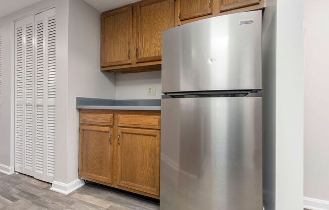2 beds, 2 baths, $895, Unit 309