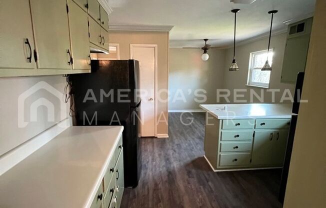 3 beds, 2 baths, $1,795