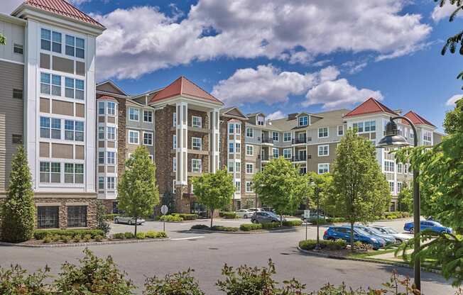 luxury apartment community at Vermella Lyndhurst apartments, Lyndhurst