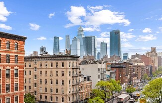 1 bed, 1 bath, 585 sqft, $5,500, Unit 5J