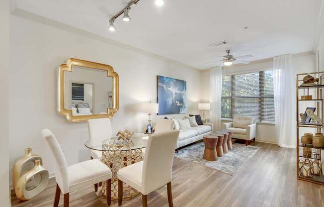 1105 Town Brookhaven Apartments