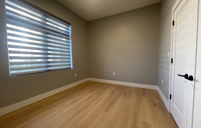 2 beds, 2 baths, 918 sqft, $3,595, Unit 220