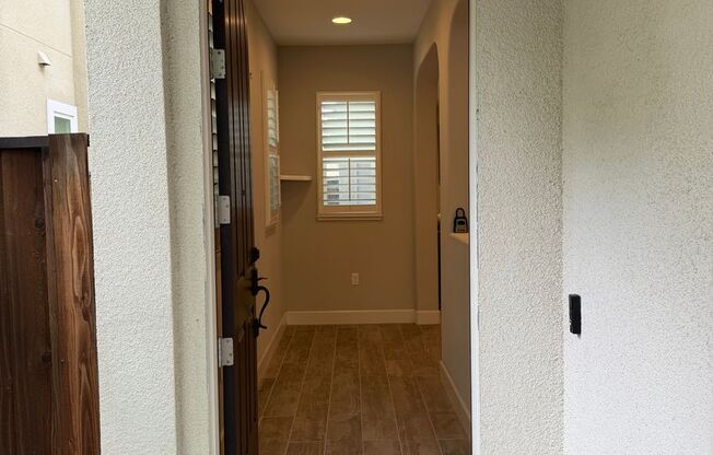 Beautiful Upgraded 4 Bed 3 Bath home in San Ramon Gale Ranch