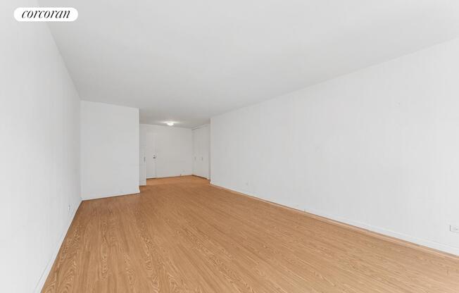 1 bed, 1 bath, $4,900, Unit 11D