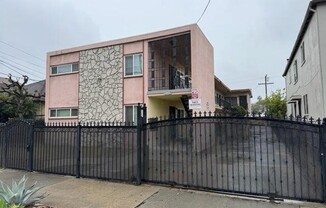 2008 GRIFFIN AVE