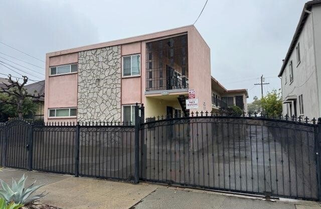 2008 GRIFFIN AVE