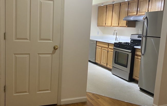 534 W 150 ST