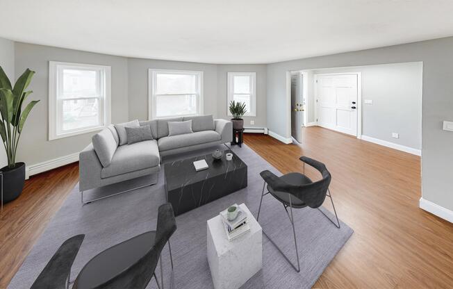 3 beds, 1 bath, 868 sqft, $2,995, Unit 2
