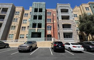STUNNING 2 BEDROOM 2 BATHROOM FIRST FLOOR CONDO LOCATED ON THE SOUTH LAS VEGAS STRIP. SITUATED IN A GUARD GATED COMMUNITY