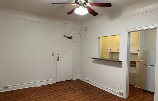 223-1724 N EDGEMONT ST