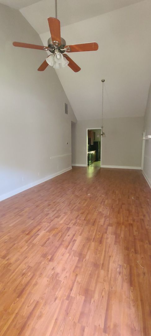 3bedroom 2 bath home on the northside of town!  Will be available August 10,2025.