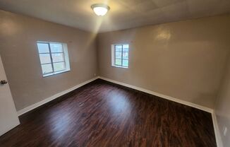 2 beds, 1 bath, $1,409