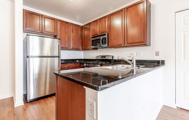 1 bed, 1 bath, 782 sqft, $2,299, Unit 1302