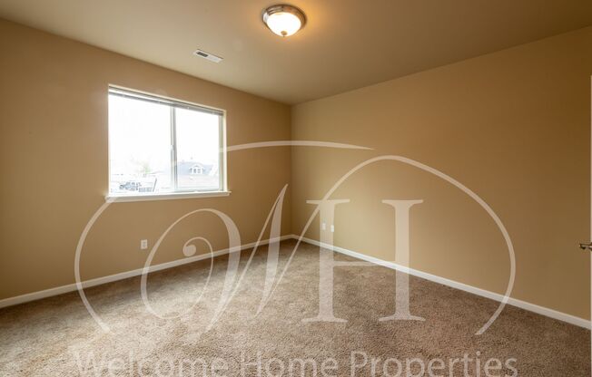 2 beds, 1.5 baths, $1,735