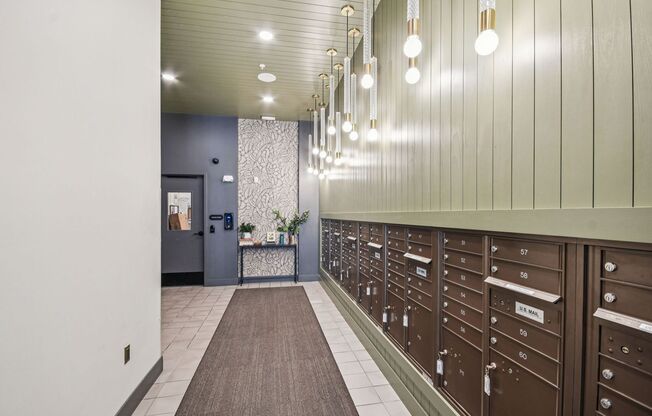 1 bed, 1 bath, 734 sqft, $2,595, Unit 318