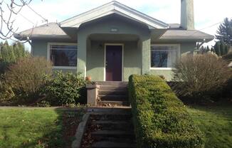 Charming 3BD/2BTH Bungalow in Mt. Tabor Neighborhood