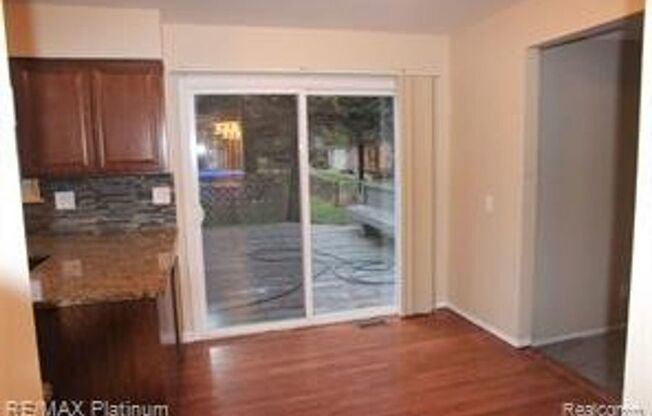 5116 PRENTIS