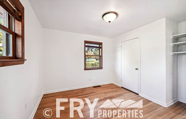 3 beds, 1 bath, $2,350